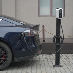 עמדת טעינה לרכב חשמלי – תלת פאזי 22KWH 32AH