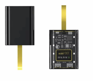 מטען נייד שחור עם כבל Type C צהוב - גרין גו 8000mAh